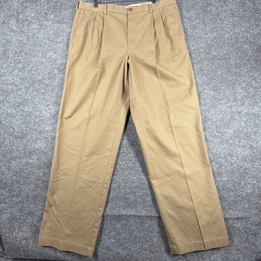 L.L.Bean Chino Pants Mens 38x32 Beige Cotton Classic Fit Pleated Straight Leg